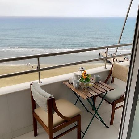 Larnaca Room, 50M To The Finikoudes Beach Экстерьер фото